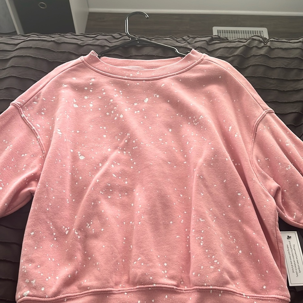 No Boundaries kind of cropped long sleeve